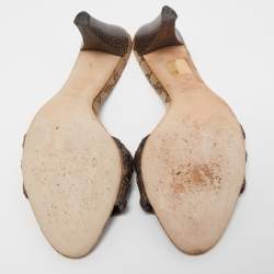 Pre Owned Gucci Brown Leather Slide Sandals Size 38.5