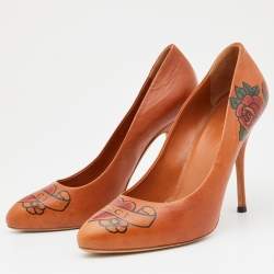 Pre Owned Gucci Tan Printed Leather Pumps Size 38
