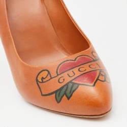 Pre Owned Gucci Tan Printed Leather Pumps Size 38