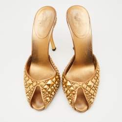 Gucci Metallic Gold Studded Leather Peep Toe Slide Mules Size 35