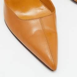 Gucci Mustard Leather Pointed Ankle Strap Sandals Size 37