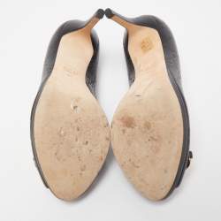 Pre Owned Gucci Black Guccissima Leather Horsebit Platform Pumps Size 37