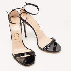مملوكة مسبقًا Gucci Black Patent Leather Ilse Ankle Strap Sandals Size 39.5
