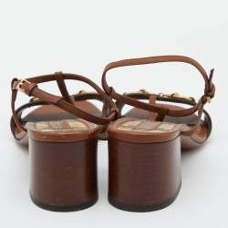 مملوكة مسبقًا Gucci Brown Leather Horsebit T-Strap Block Heel Sandals Size 37.5