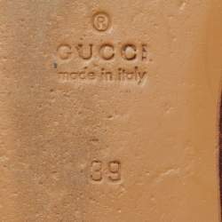 Pre Owned Gucci Pink Leather and Fur Princetown Flat Mules Size 39