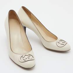 Gucci Off White Leather Interlocking G Patch Pumps Size 38