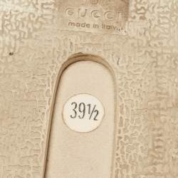 مملوكة مسبقًا Gucci White Guccissima Leather and Canvas Web Flat Slides Size 39.5