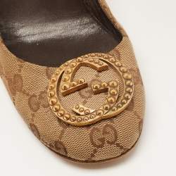 مملوكة مسبقًا Gucci Beige/Brown GG Canvas Studded Interlocking G Pumps Size 39