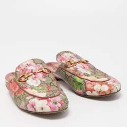 Pre Owned Gucci Beige/Brown GG Supreme Blooms Canvas Princetown Flat Mules Size 38.5
