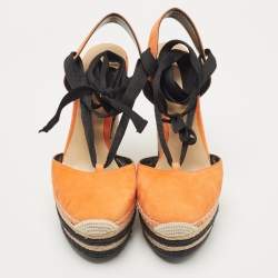 مملوكة مسبقًا Gucci Orange/Black Suede Wedge Espadrille Platform Ankle Wrap Sandals Size 39