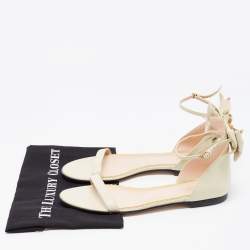 Gucci Cream Leather Embellished Bee Bow Ankle Strap Flat Sandals Size 41