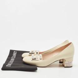 Pre Owned Gucci Cream Leather Crystal G Pumps Size 36