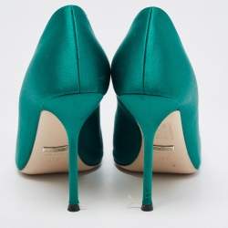 مملوكة مسبقًا Gucci Green Satin Embellished Dionysus Pumps Size 37.5