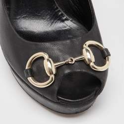 Pre Owned Gucci Black Leather Horsebit Peep Toe Pumps Size 35
