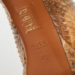 مملوكة مسبقًا Gucci Two Tone Python Leather 'Lisbeth' Platform Pumps Size 40
