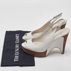 Gucci White Leather Wooden Wedge Slingback Sandals Size 37.5
