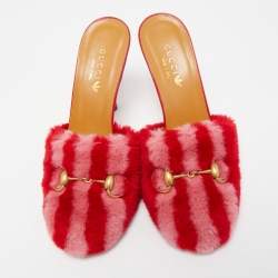 مملوكة مسبقًا Gucci x Adidas Red/Pink Shearling Fur Horsebit Mules Size 36.5