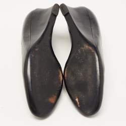 Pre Owned Gucci Black Patent Leather Wedge Round Toe Pumps Size 39