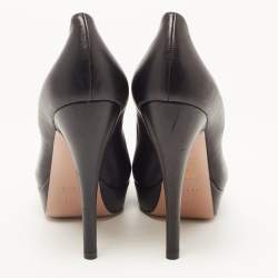 Pre Owned Gucci Black Leather Platform Round Toe Pumps Size 37.5