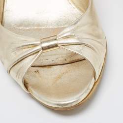 Pre Owned Gucci Gold Leather Wedge Open Toe Pumps Size 37