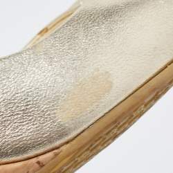 Pre Owned Gucci Gold Leather Wedge Open Toe Pumps Size 37