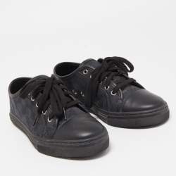 مملوكة مسبقًا Gucci Black Leather and GG Canvas Cap Toe Low Top Sneakers Size 37.5
