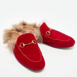 مملوكة مسبقًا Gucci Red Velvet Horsebit Princetown Flat Mules Size 40