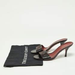 Pre Owned صندل سلايد غوشي هورسبيت جلد أسود محاك مقاس 36