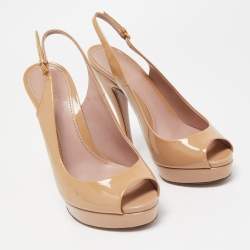 Pre Owned Gucci Beige Patent Leather Peep Toe Platform Slingback Sandals Size 36.5