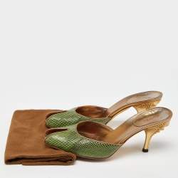 Pre Owned Gucci Green Embossed Snakeskin Peep Toe Mules Size 36