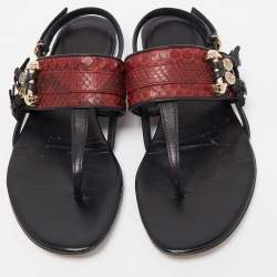 Pre Owned Gucci Red/Black Python and Leather Thong Flat Sandals Size 37
