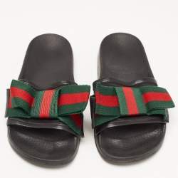 مملوكة مسبقًا Gucci Black Fabric And Leather Web Detail Bow Slide Sandals Size 36