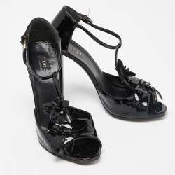 Gucci Black Patent Leather Applique T Strap Sandals Size 36.5