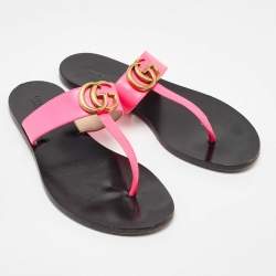 مملوكة مسبقًا Gucci Neon Pink Leather GG Marmont Thong Flats Size 38