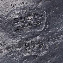 مملوكة مسبقًا Gucci Gold Crinkled Leather GG Marmont Thong Flats Size 37.5