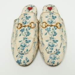 مملوكة مسبقًا Gucci Blue/White Leather Floral Princetown Mules Size 36.5