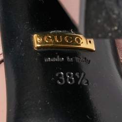 مملوكة مسبقًا Gucci Pink Quilted Leather Webby Slide Sandals Size 38.5