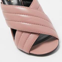 مملوكة مسبقًا Gucci Pink Quilted Leather Webby Slide Sandals Size 38.5