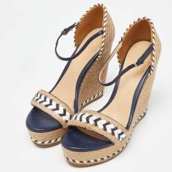 مملوكة مسبقًا Gucci Beige/Blue Jute and Leather Crystal Embellished Espadrille Wedge Sandals Size 39.5