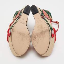 مملوكة مسبقًا Gucci Red Suede Floral Embroidered Wedge Platform Ankle Strap Espadrilles Size 37
