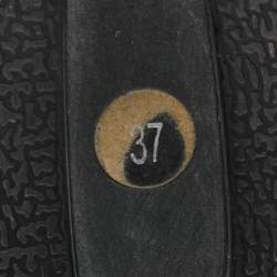 Gucci Black Leather Areia Thong Sandals Size 37