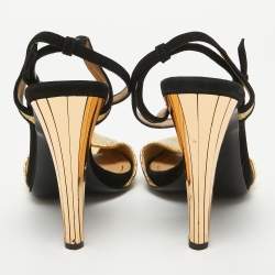 مملوكة مسبقًا Gucci Gold/Black Leather and Suede Ankle Strap Sandals Size 40