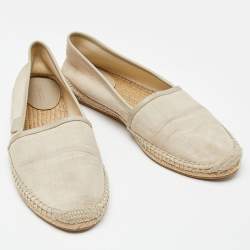 مملوكة مسبقًا حذاء فلات إسبادريل غوتشي جلد وكانفاس جي جي رصاصي فاتح مقاس 39