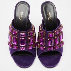 Pre Owned حذاء مولز غوتشي سلايد مقدمة مفتوحة مزخرف كريستال تسا ساتان بنفسجي مقاس 37