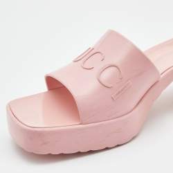 Gucci Pink Rubber Embossed Logo Block Heel Slide Sandals Size 39