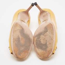 Pre Owned Gucci Yellow Patent Leather Horsebit Peep Toe Pumps Size 39