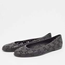 Pre Owned Gucci Black Rubber GG Ballet Flats Size 41