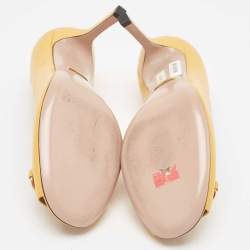 Pre Owned Gucci Yellow Patent Leather Horsebit Peep Toe Pumps Size 38