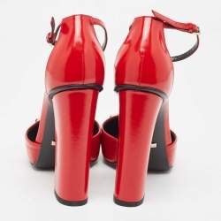 Pre Owned Gucci Red Leather Horsebit Block Heel Ankle Strap Sandals Size 38.5