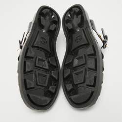 Gucci Black Rubber GG Strappy Flat Sandals Size 40